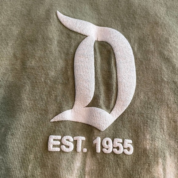 Disneyland Resort Spirit Jersey Long Sleeve Shirt Mens Small Green Tie Dye - Picture 4 of 15